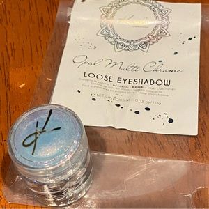 Karla Cosmetics sleepy head opal multichrome loose eyeshadow